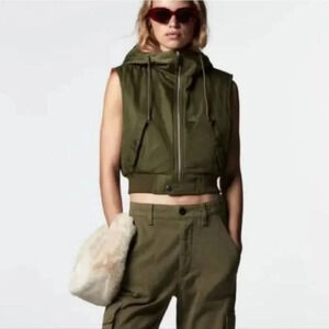 ZARA, New, Cropped Nylon Hooded Zip Front Army Green Khaki Puff Vest, Size XL